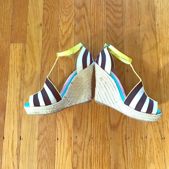 Seychelles Stripe Espadrille Platform Wedge - Picture 2 of 4